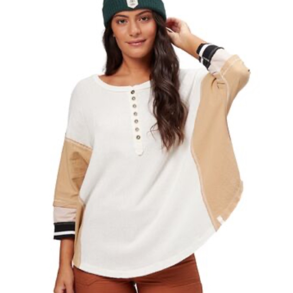 Free People We The Free Justin Tip It White and Tan Henley Top